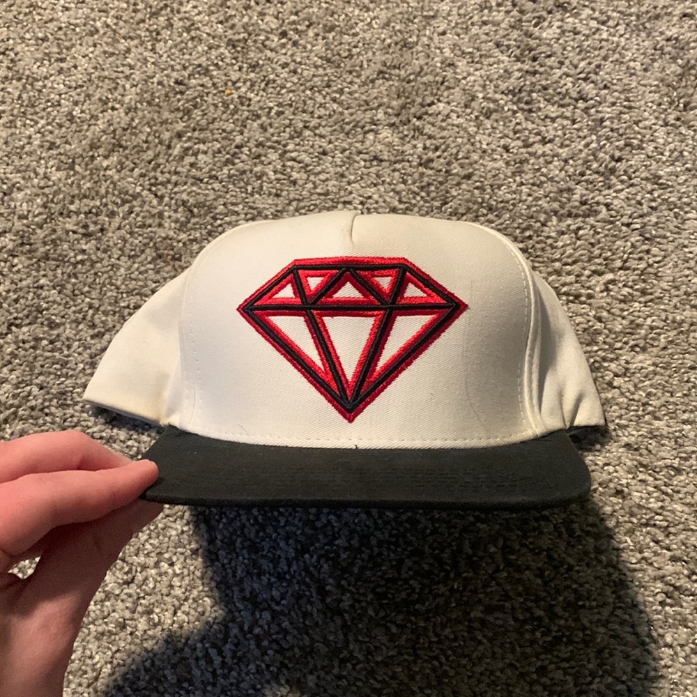 Diamond supply SnapBack hat red white and black